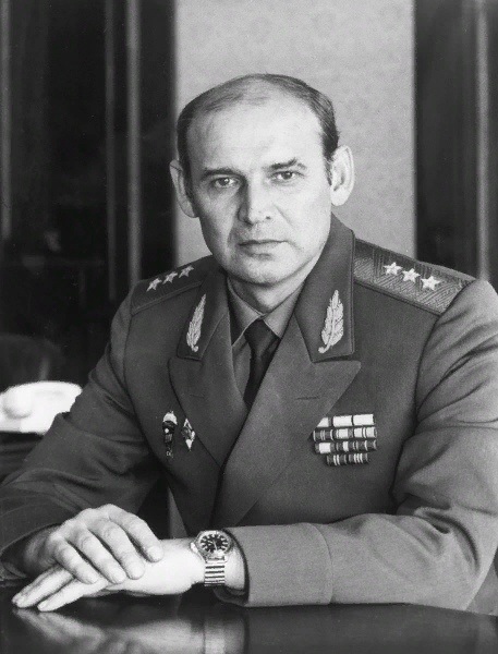 文件:Colonel General Vladimir Mikhailovich Toporov.jpg