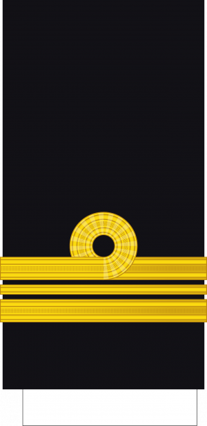 Lieutenant commander Pak Navy.png