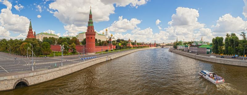 文件:Moscow Kremlin View from Kamennyi Bridge.jpg