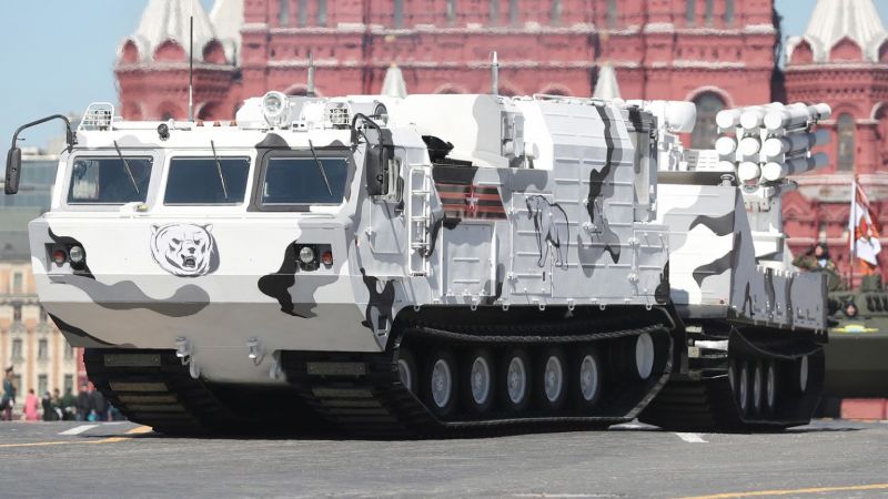 文件:Pantsir-SA at Victory Parade.jpg