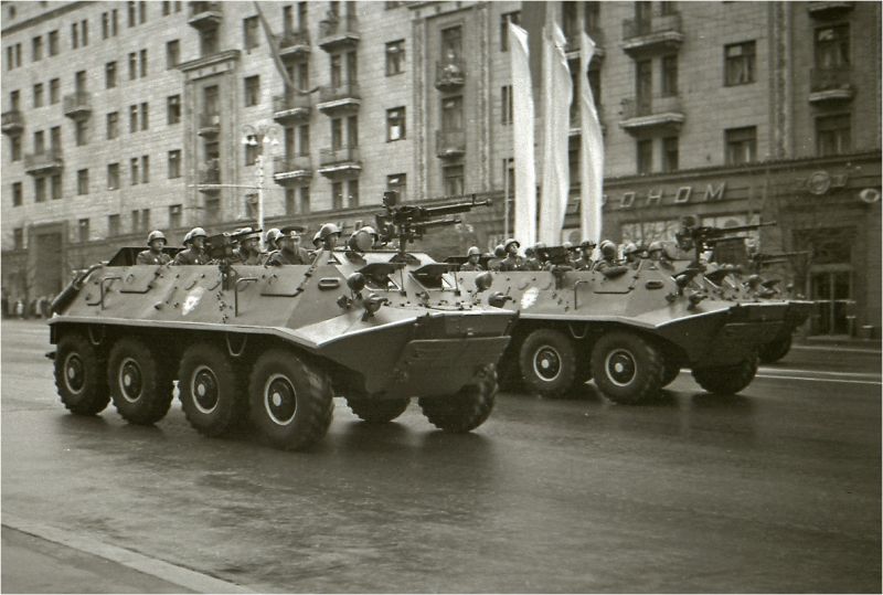 文件:BTR-60P, 1960s.jpg