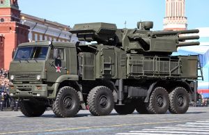 Pantsir-S1 at 2013 Moscow Parade.jpg