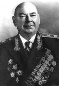 炮兵元帅 尤·帕·巴扎诺夫